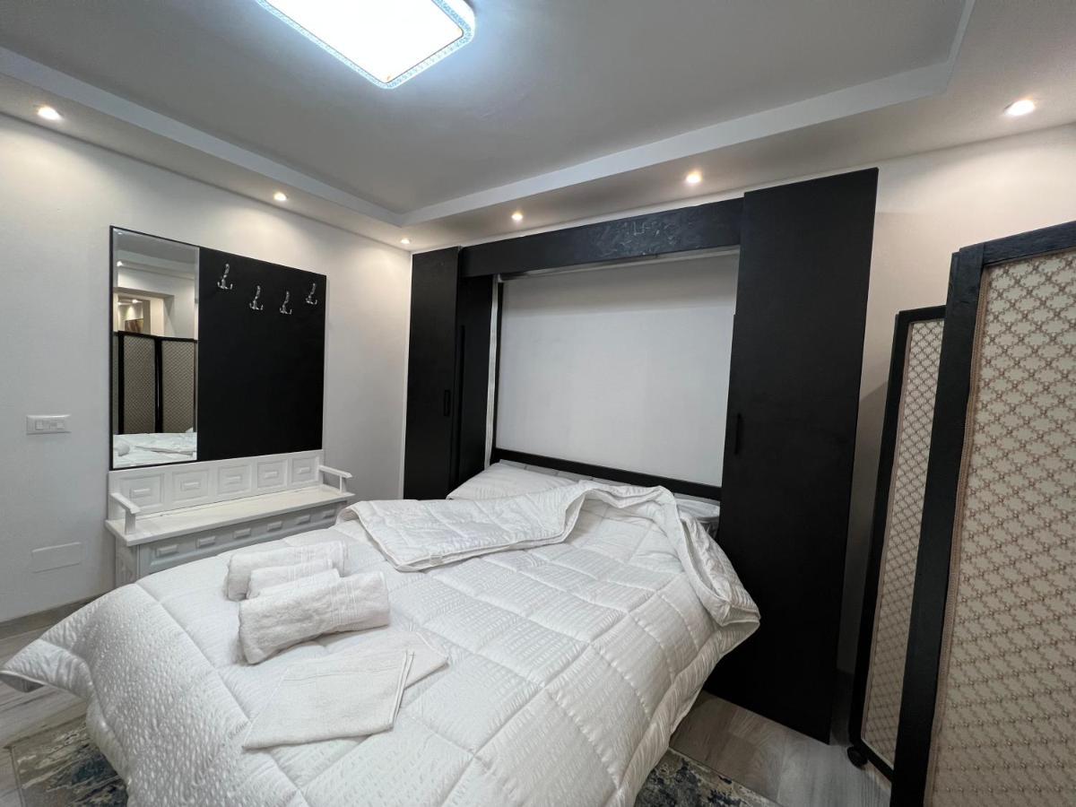 Apartment Tirana On Myslym Shyri Eksteriør billede